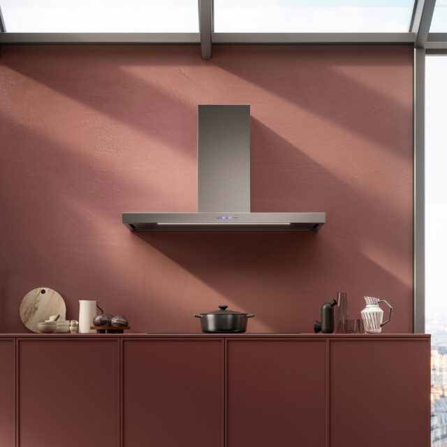 Wall hood with minimalist Italian design and silent operation