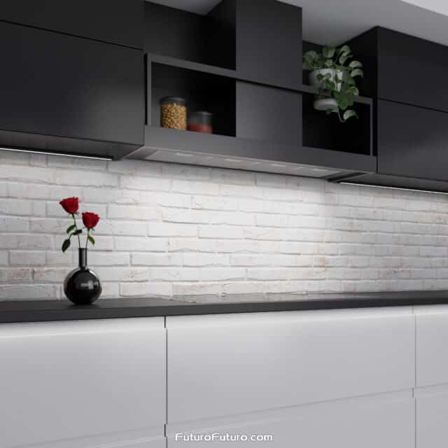 Futuro Futuro's 48-inch black range hood, a perfect blend of style and efficiency.